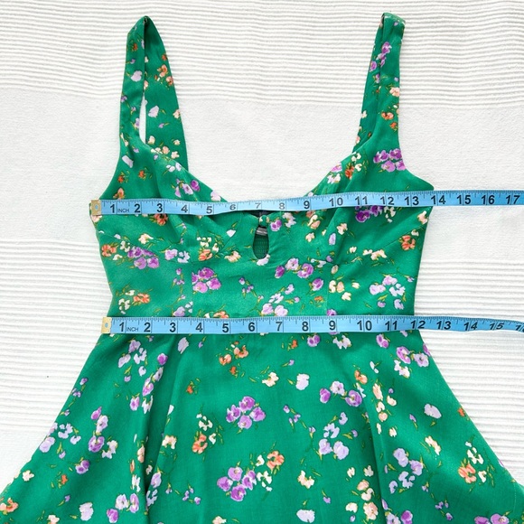 Urban Outfitters Cassie Cutout Romper - Picture 12 of 16